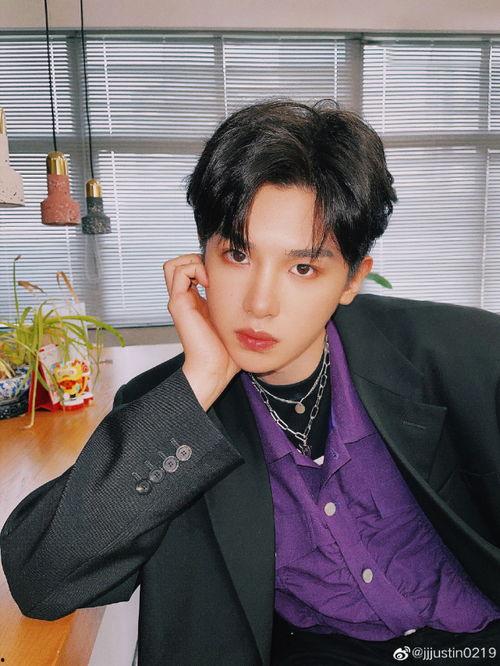 娱乐吃瓜黄明昊是谁